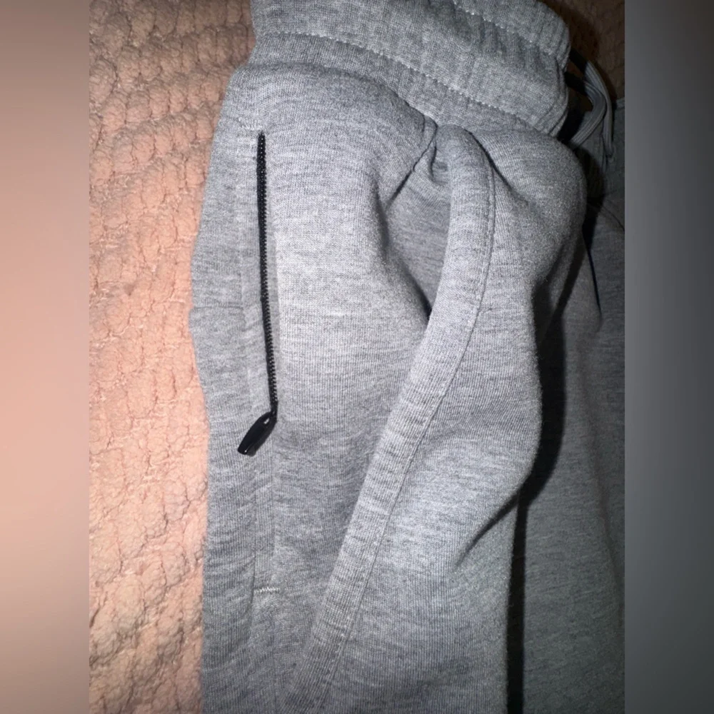 AE American Eagle Scuba Joggers Gray Zip Pocket Athleisure Unisex S